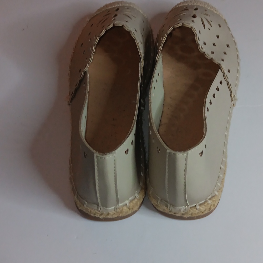 Espadrilles - Picture 3 of 4